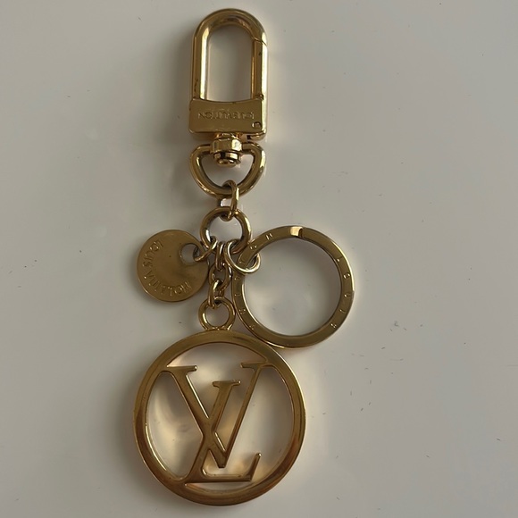 Louis Vuitton Accessories - Louis Vuitton LV Circle Bag Charm
